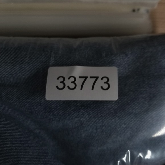 American Eagle Jeans Womens 18 Blue Highest Rise Baggy Straight Distressed - Picture 10 of 10